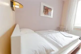 Wombat\'S City Hostels Vienna - The Lounge location